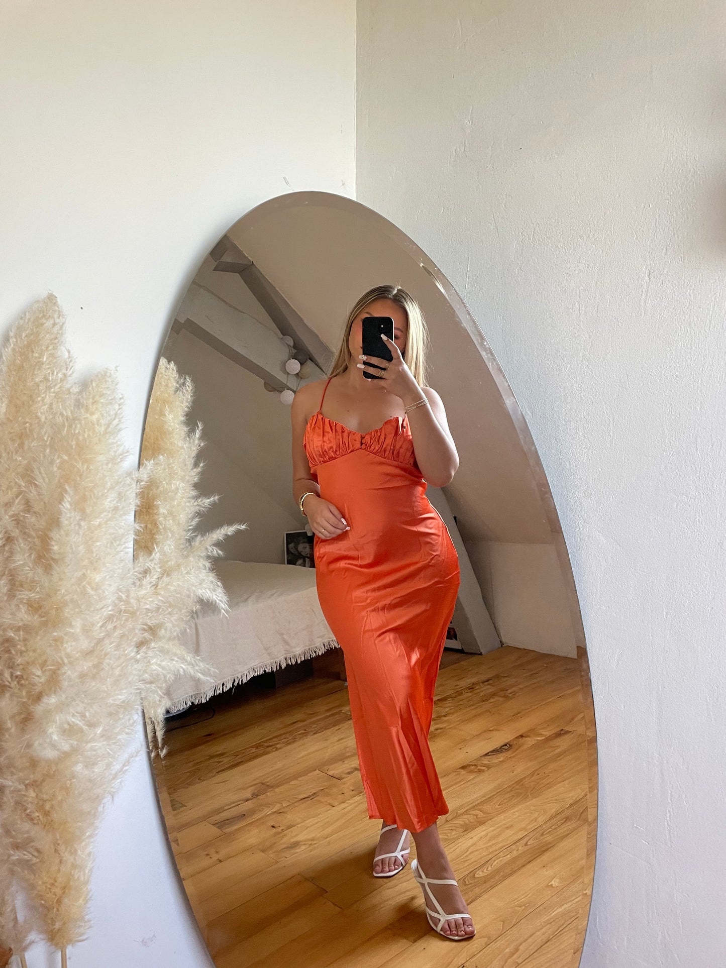 Robe effet satin orange