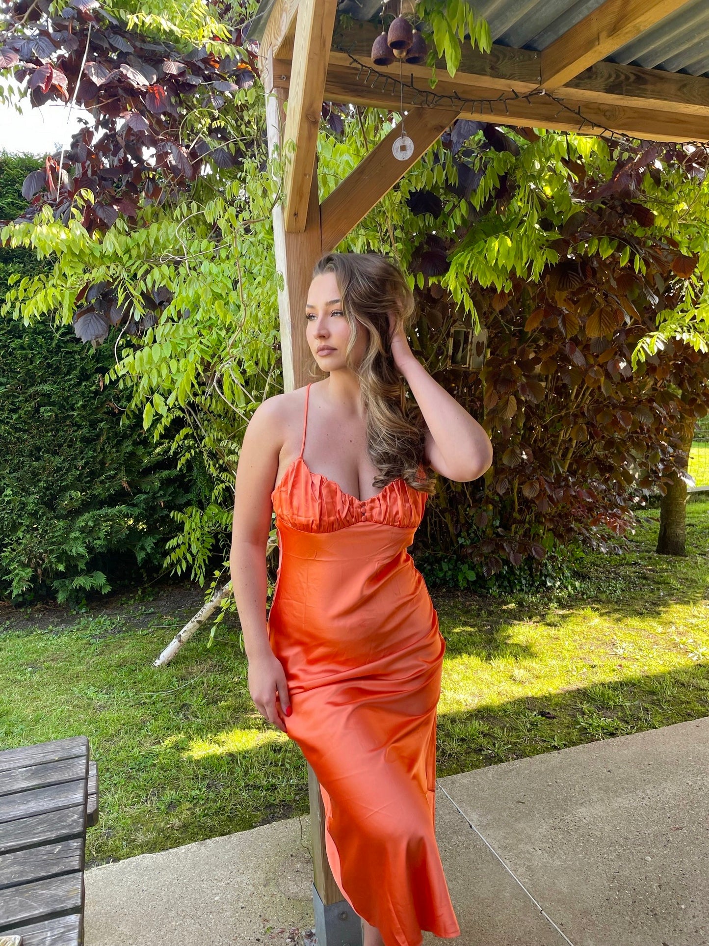 Robe effet satin orange